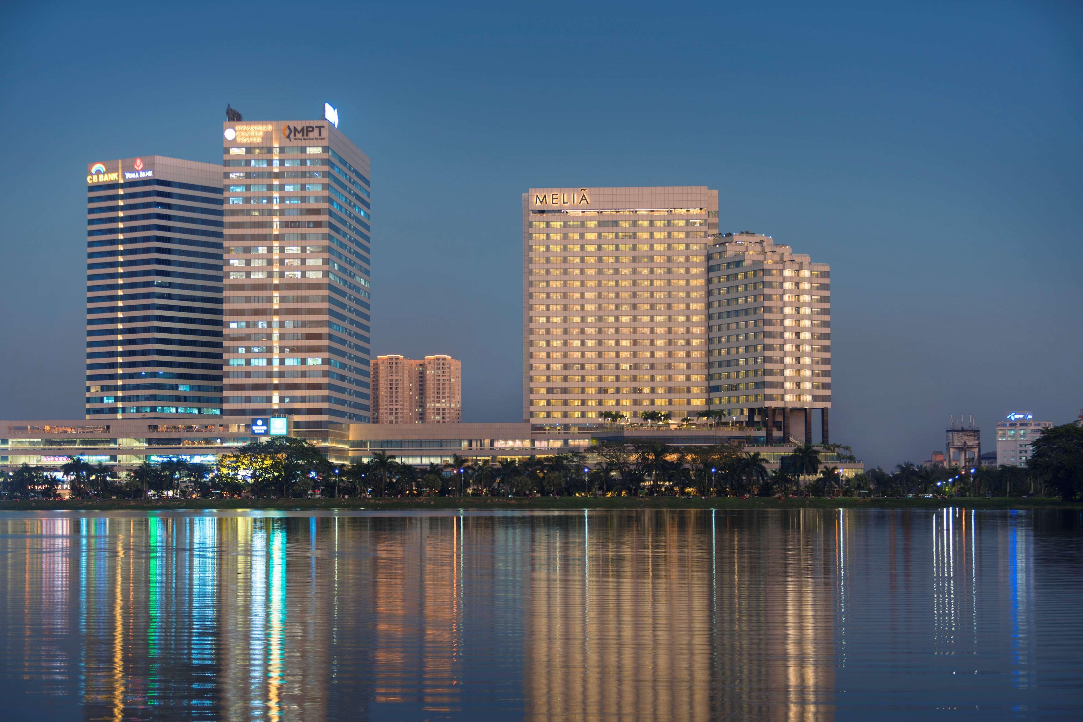 Hotel Melia Yangon Exterior foto