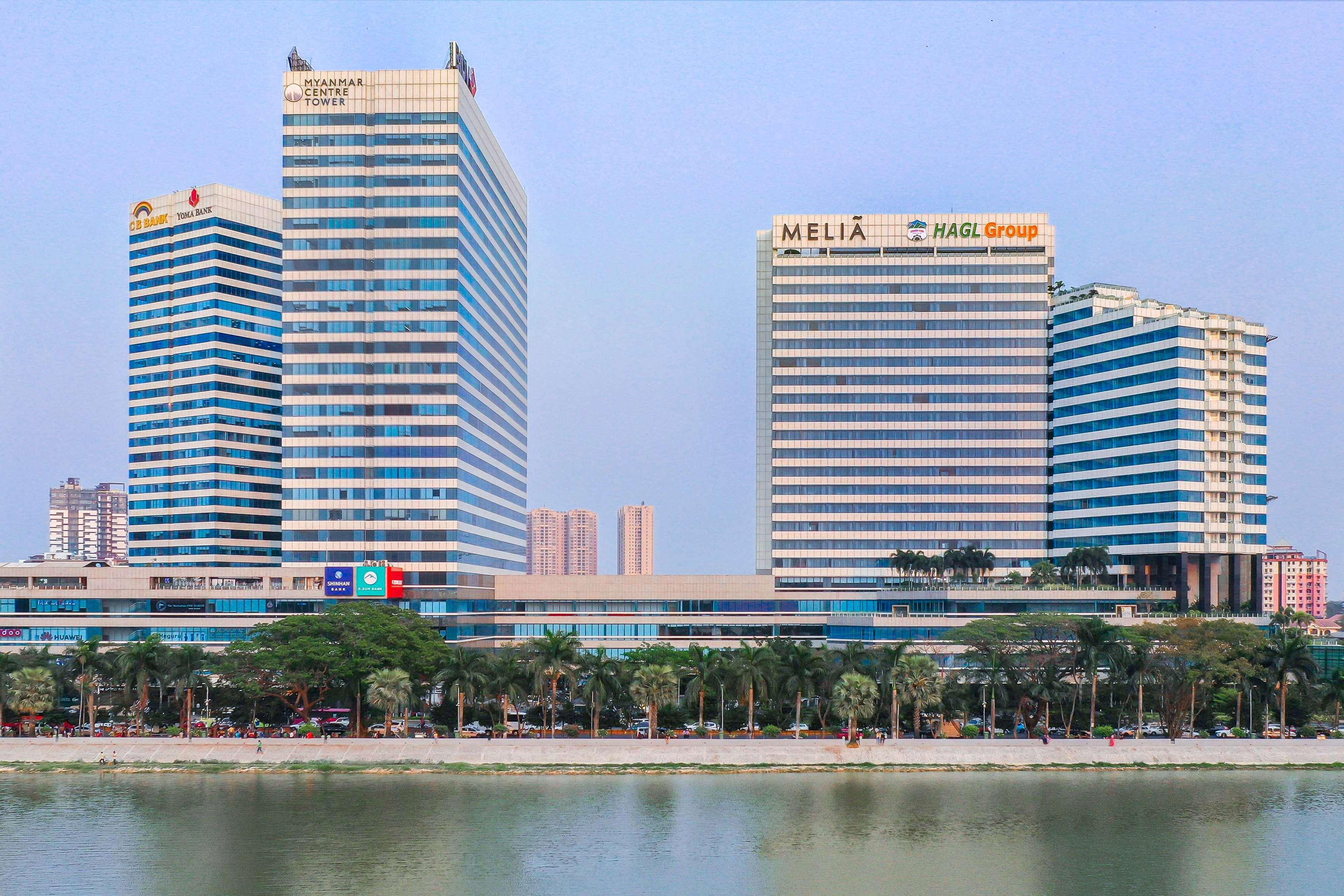 Hotel Melia Yangon Exterior foto